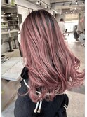 レイヤーボブハイライトブリーチレイヤーハイトーングレージュ
