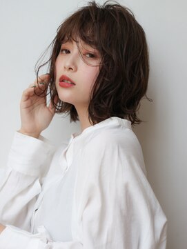 マイラ 銀座(myla) 小顔ミニ外ハネボブイメチェンワイドバング美髪ホワイトブロンド