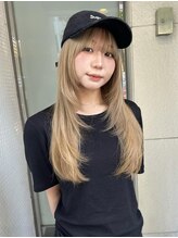 ワンインチ(1 inch) ハイトーン/ベージュカラー/ダブルカラー/顔まわりレイヤー