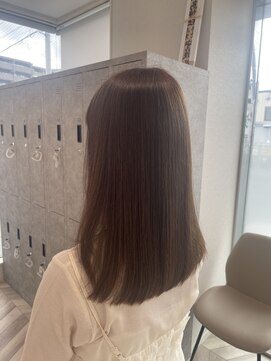 アッシュ 宮前平店(Ash) オリーブベージュ