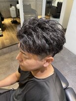 クオンヒール(QUON HEAL)&nbsp;かき上げニュアンスアップバング  r