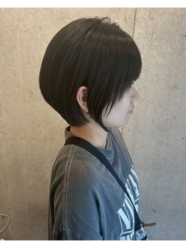 ロッカヘアエジェ(ROCCA hair eje.) 耳掛けショートボブ