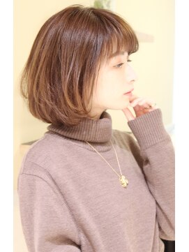 レウナ 外苑前(Reuna) 30代・40代に人気大人可愛いワンカールボブ