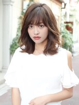 《AFLOATディル 井上紗矢香》小顔ひし形レイヤーミディアムヘア