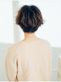 外ハネショートボブ