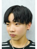 黒髪コンマバングショート