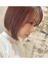 ヴィークス ヘア(vicus hair)&nbsp;ミニボブ×ピンクベージュ