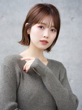 エインアンリー 表参道(AIN.ANLY.) 大人可愛い前髪あり耳掛け外ハネボブ20代30代40代