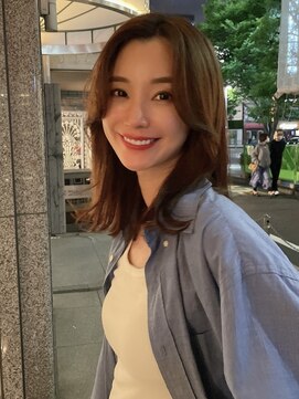 エスカーラ 表参道(THE ESCALA) 柔らかミディアム