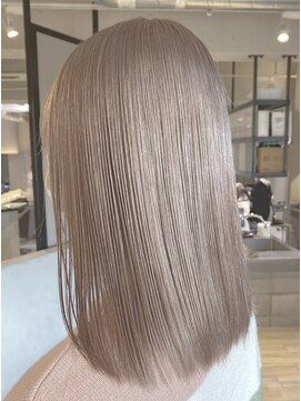 ペレ 栄店(PELE) 王道ミルクティーベージュ