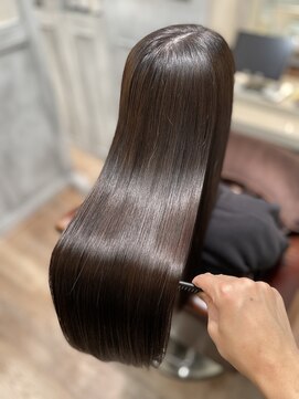 ライフアンド 浦和(LIFE&) 髪質改善ヘアエステ/縮毛矯正/ストレート/イメチェン/フェミニン