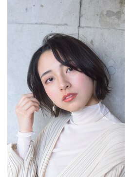 ラストーリア(La storia) 外ハネ/ミディ