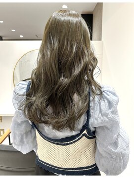 ハグ 横浜(HUG) オリーブグレージュ♪