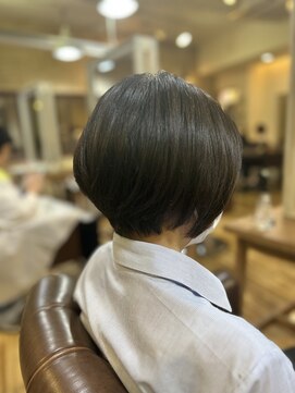 ハンナ(hanna) 小顔丸みショート