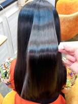 サロウィン 那覇店(SALOWIN)&nbsp;暗めカラーダークアッシュ胸上黒髪ココアベージュグレージュ