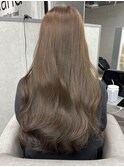 透明感ベージュ