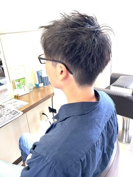 コアフィールフィス(COIFFURE fils) 【見附　今町】爽やか刈り上げツーブロック