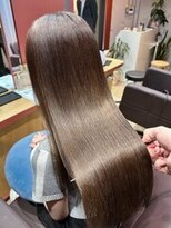 イロ ジェイアール JR奈良店(IRO)&nbsp;赤みなしライトグレージュ 髪質改善トリートメント