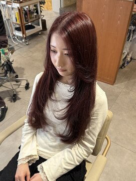 エス 大阪梅田店(es) ワインレッド×レイヤーカット