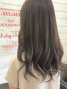 プログレス つくば店(PROGRESS by ヂェムクローバーヘアー) ふんわりアッシュカラー