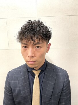 グレイスフル バーバープラチナム 六本木店(Graceful Barber platinum) ツーブロックショートハードツイストスパイラル