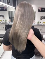 キング 枚方店(K!ng)&nbsp;【枚方、高槻】ホワイトベージュカラー