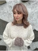 ピンクグレーベージュ