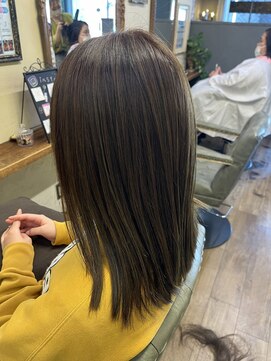 ベレッタ 枚方店(veretta.) オリーブ系color  山本綾香/セミロング/ストレート/透明感カラー