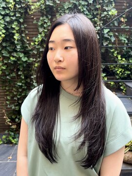 グラッド(GLAD.) ロングウルフカットウルフレイヤーカット顔まわりレイヤーカット