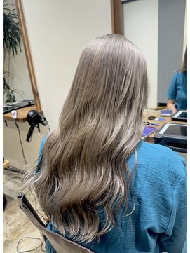 リフル 八王子(RIFULL) ハイライト　レイヤー ショートヘア　ボブ　くびれレイヤー