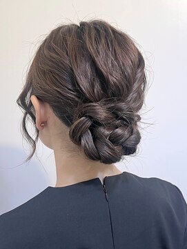 リリー シブヤ(Lilly shibuya) 【Lilly渋谷】#ヘアセット#ヘアアレンジ#編み込み#シニヨン