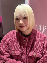 ダズリングディア(Dazzling Deer)&nbsp;ブロンド/抜きっぱなしブロンド/ボブ