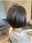 ショートボブ