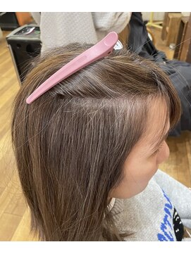 ディスアンドザット あびこ店(THIS&THAT) 白髪ぼかしハイライト