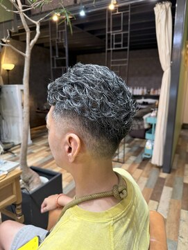 ヘアーサロン クラッパー(Hair Salon KLAPPER) フェードパーマ