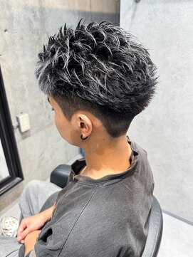 テン フォー ヘアー(Ten for hair) スパイキーショート