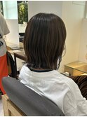 切りっぱなしボブ×ハイライトカラー