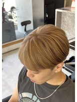 エッジ(EDGE)&nbsp;メンズハイトーンブリーチカラー刈り上げマッシュショート