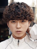 レタッチ バイ フィフス 天神大名(RETOUCH by fifth) 天神大名プードルパーマメンズカットラウンドマッシュ30代