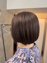 モリミユキ×白髪ぼかしで大人可愛いスタイルを◎ショートスタイルで垢抜けヘアー♪