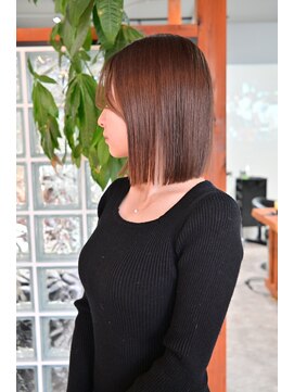 アイダブリューティー ヘア デザイン(IWT hair design) 切りっぱなしボブ 20代/30代/40代/大名/赤坂/警固/天神