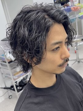 エリマ 横浜西口(elima) 横浜西口フェザーパーマスパイラルパーマセンターパートウルフ