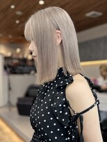 Giselle 栄/矢場町 【ジゼル】【８月上旬NEW OPEN（予定）】&nbsp;☆玉腰☆ミルクティベージュ【名古屋/栄/ブリーチ/ハイトーン】