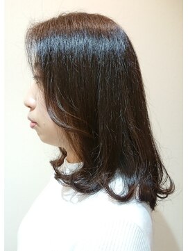 ジール プラス 西明石駅前店(zeal plus) 春から初夏のオーキッド