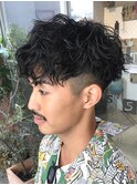 波巻きスパイラルツイストパーマ刈り上げマッシュセンターパート