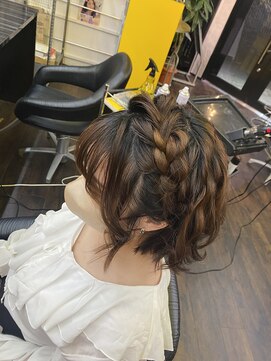カットツー(Cut2) ヘアセット
