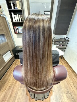 アルディート HAIR STUDIO Ardito 白髪ぼかしハイライト