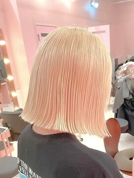 ジオ 国分寺(the O's) 斜めバング/シルキーベージュ/ブラントカット[国分寺駅]