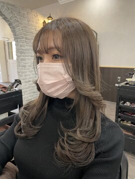 ルクスバイアフィナー(Luxo by Afinar) 韓国ハイレイヤー×グレージュ/町田