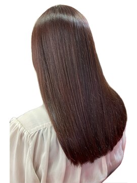 ルーチェ(luce) 髪質改善カラーヘアエステ　必要に応じた栄養分配合